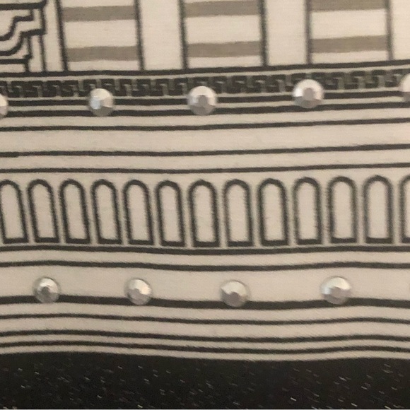 NWT Paris “Boutique Paris” Fashion Designer Graphic Eiffel Tower Top - Picture 4 of 11